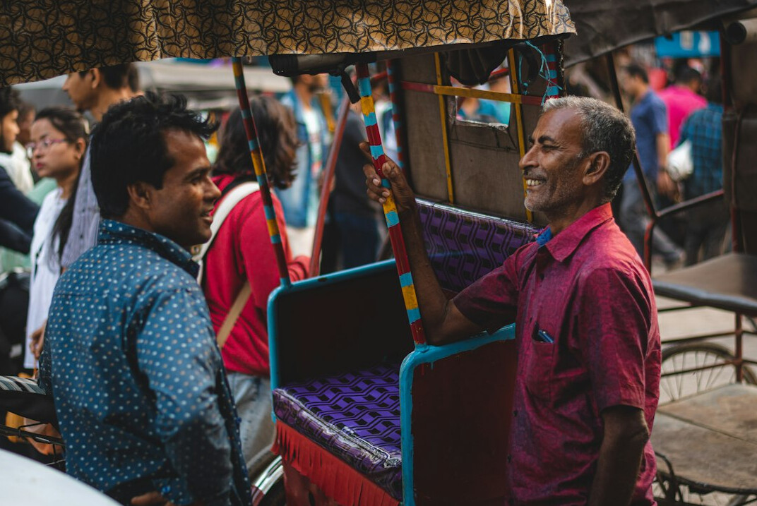 street vendors chatting